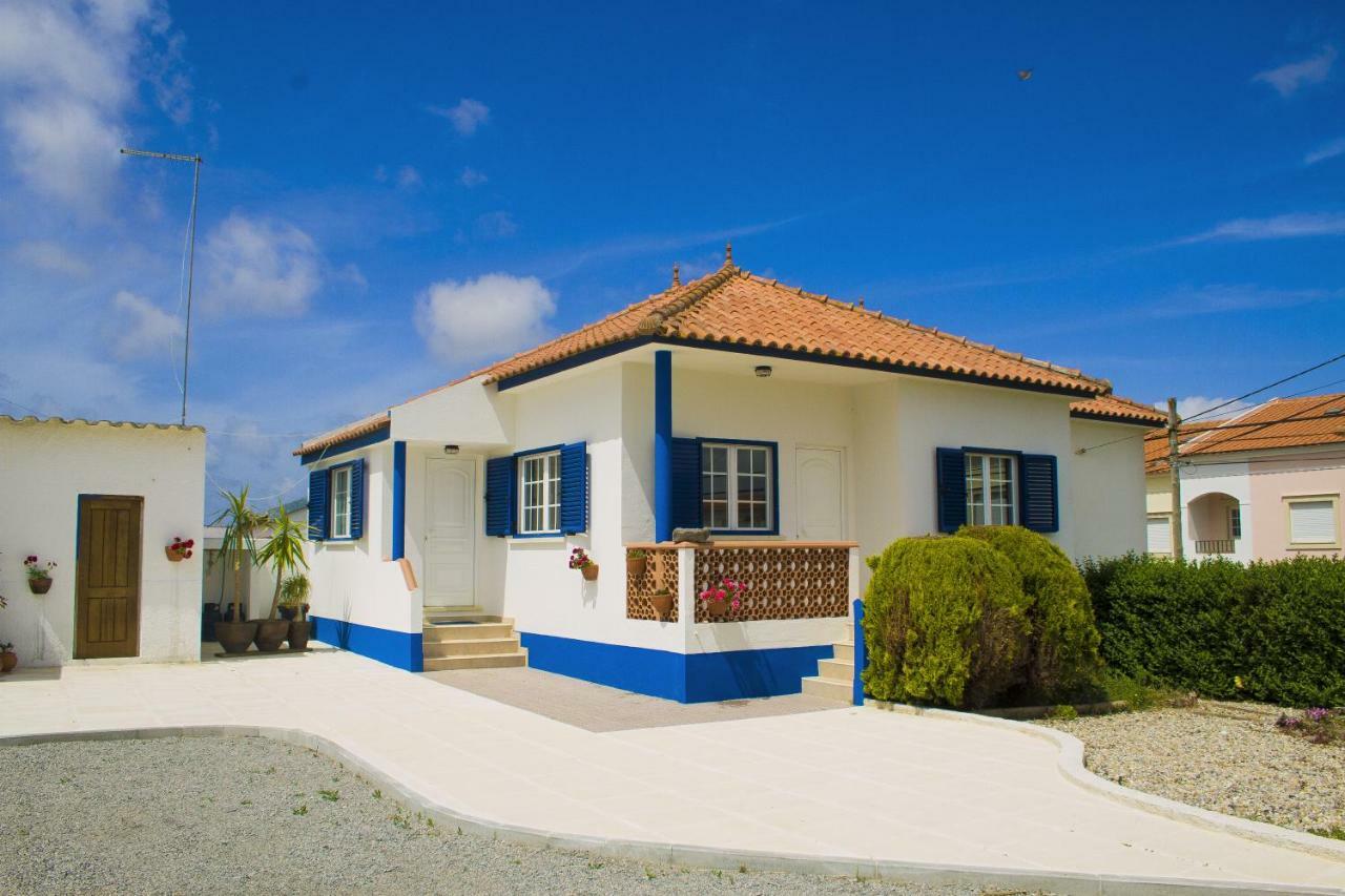 Casal Do Gois Guest House Atouguia Da Baleia Exterior foto